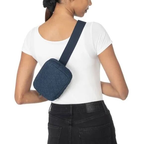 Jenni Dark Denim Quilted Belt Bag Size M/L - Picture 1 of 5